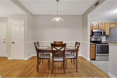 1074 Peachtree Walk NE #B414, Atlanta, GA 30309 - Photo 7