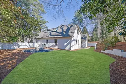 2552 Hollycreek Drive NE, Marietta, GA 30062 - Photo 43
