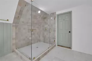 2552 Holly Creek Dr NE, Marietta, GA 30062 - Photo 41