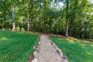 201 Glenrise Ct, Woodstock, GA 30188 - Photo 41