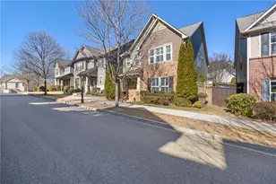 793 Village Field Ct, Suwanee, GA 30024 - Photo 3