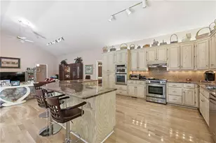 6558 Lanier Island Pkwy, Buford, GA 30518 - Photo 17