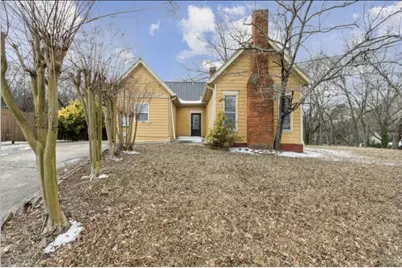 4402 Oak Street, Oakwood, GA 30566 - Photo 1