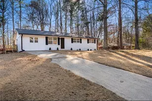 4975 Springbrook Dr, Douglasville, GA 30135 - Photo 3