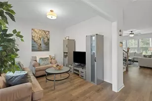 206 Blue Dragon Dr, Jefferson, GA 30549 - Photo 7