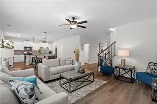 206 Blue Dragon Dr, Jefferson, GA 30549 - Photo 5