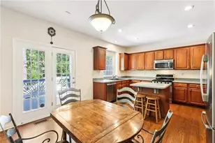 8640 Amsbury Way, Cumming, GA 30041 - Photo 21