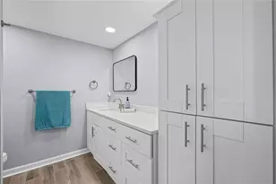 6851 Roswell Rd, Atlanta, GA 30328 - Photo 11