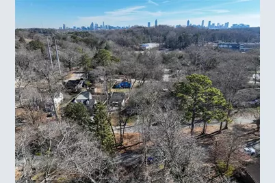 750 Matilda Place NW, Atlanta, GA 30318 - Photo 19