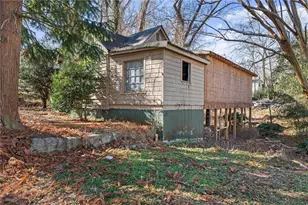 750 Matilda Pl NW, Atlanta, GA 30318 - Photo 15