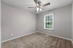 4865 Chapelle Ct, Marietta, GA 30066 - Photo 9