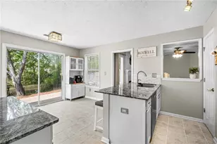 1300 Primrose Dr, Roswell, GA 30076 - Photo 5