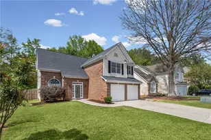 1300 Primrose Dr, Roswell, GA 30076 - Photo 11