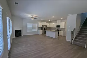 427 Lanier Cir, Woodstock, GA 30189 - Photo 9