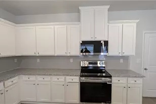 427 Lanier Cir, Woodstock, GA 30189 - Photo 15