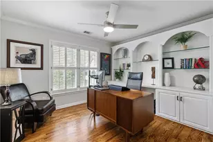 1153 Chantilly Ridge, Atlanta, GA 30324 - Photo 27