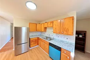 3881 Pin Oak Cir, Atlanta, GA 30340 - Photo 5