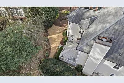 1073 Shady Valley Place, Atlanta, GA 30324 - Photo 29