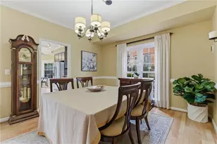 1073 Shady Valley Pl, Atlanta, GA 30324 - Photo 9