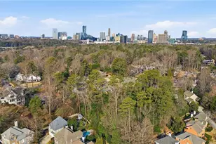 1073 Shady Valley Pl, Atlanta, GA 30324 - Photo 31