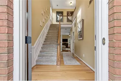 1073 Shady Valley Place, Atlanta, GA 30324 - Photo 3