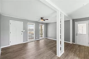 215 Lakeview Dr, Temple, GA 30179 - Photo 5