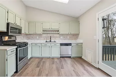 1101 Ashlin Drive, Woodstock, GA 30188 - Photo 11