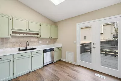 1101 Ashlin Drive, Woodstock, GA 30188 - Photo 13