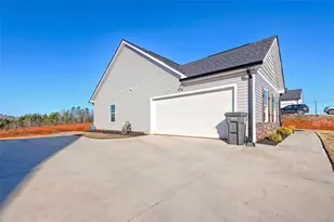 995 Dortch Rd, Eastanollee, GA 30538 - Photo 9