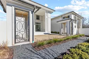 245 Roycroft Ln, Fayetteville, GA 30214 - Photo 3