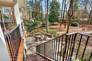 2110 Village Point NE, Brookhaven, GA 30319 - Photo 47