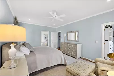 2110 Village Point NE, Brookhaven, GA 30319 - Photo 23