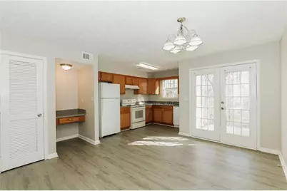 6512 Wellington Chase Court, Lithonia, GA 30058 - Photo 5