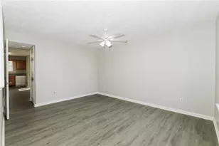 6512 Wellington Chase Ct, Lithonia, GA 30058 - Photo 11