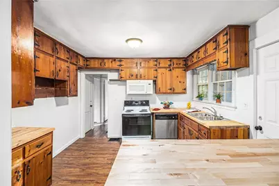 814 S Jolly Avenue, Clarkston, GA 30021 - Photo 9