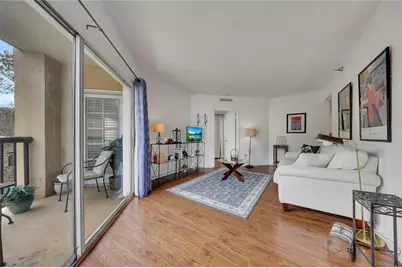 1 Biscayne Drive NW #302, Atlanta, GA 30309 - Photo 9