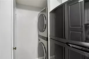 1 Biscayne Dr NW, Atlanta, GA 30309 - Photo 9