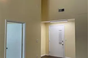 1031 State St NW, Atlanta, GA 30318 - Photo 3