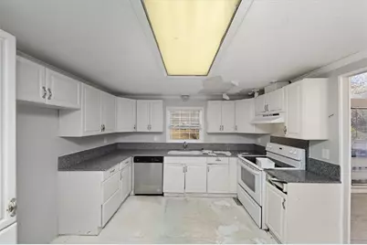 2415 Hi Roc Road NE, Conyers, GA 30012 - Photo 9