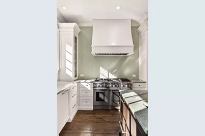 98 Pine Lake Drive, Atlanta, GA 30327 - Photo 9