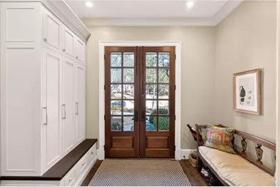 98 Pine Lake Drive, Atlanta, GA 30327 - Photo 19