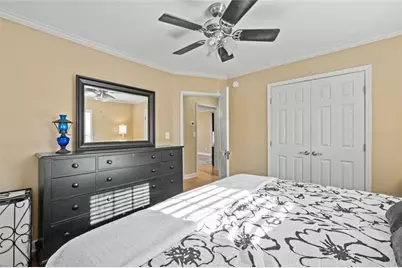 238 Crescent Circle SW, Marietta, GA 30064 - Photo 19