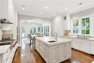 369 Pine Tree Dr NE, Atlanta, GA 30305 - Photo 17