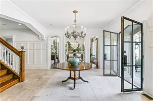 369 Pine Tree Dr NE, Atlanta, GA 30305 - Photo 9