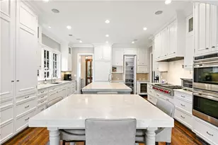 369 Pine Tree Dr NE, Atlanta, GA 30305 - Photo 19