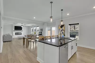 1682 Dover Creek Lane, Lawrenceville, GA 30045 - Photo 17