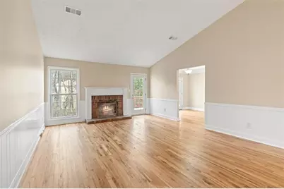 2051 Bishop Creek Drive, Marietta, GA 30062 - Photo 11