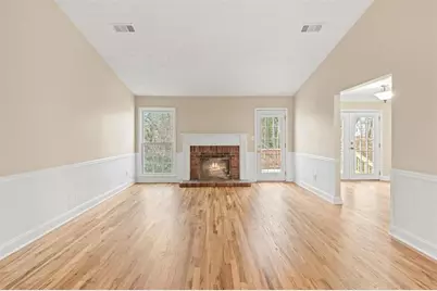 2051 Bishop Creek Drive, Marietta, GA 30062 - Photo 15