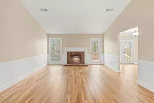 2051 Bishop Creek Dr, Marietta, GA 30062 - Photo 15