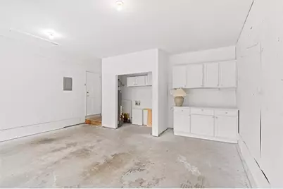 2051 Bishop Creek Drive, Marietta, GA 30062 - Photo 35